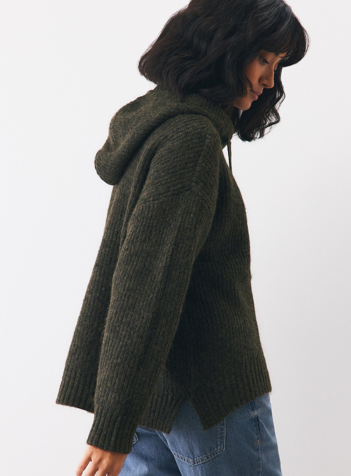 Dark Green Nordic-Style Ribbed Knitted Hooded Jumper L - Image 1 thumbnail